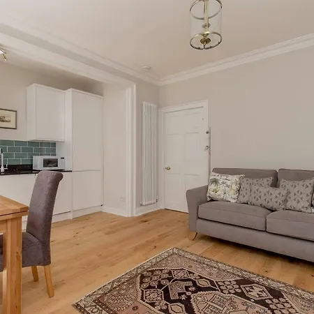 Διαμέρισμα Altido Elegant Georgian 2-bedrm Apt In Heart Of Old Town *