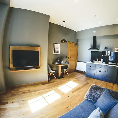 Mono Old Town Apartahotel Edimburgo