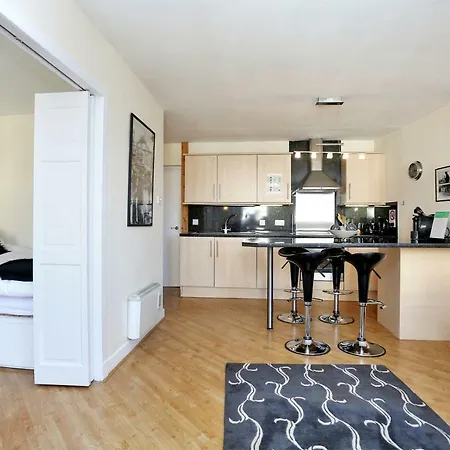 West Bow - Comfy 2 Bed On West Bow Overlooking Grassmarket * Edynburg