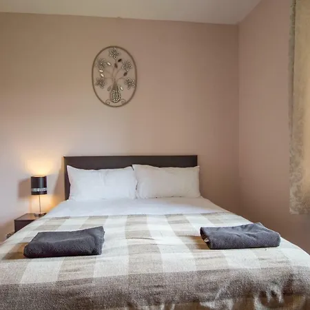 Montgomery - Stevensons Apartamento *