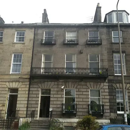 Adelphi Maison d'hôtes 3*