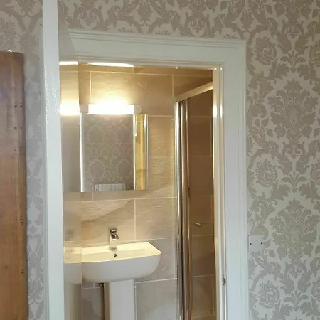 18 Craigmillar Park 4* Edinburgh
