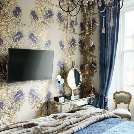 Hillside Luxury Apartment Edinburgh