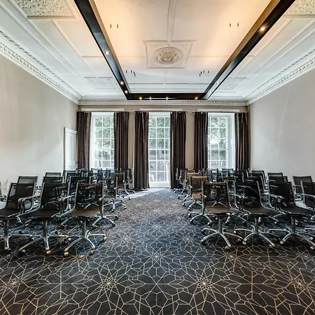 Apex Waterloo Place Hotel 4*