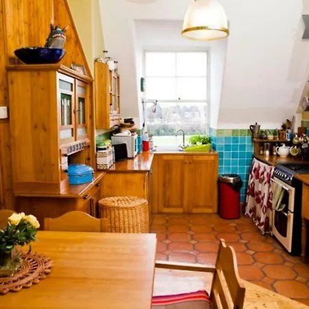 Apartment Castle View Flat In Trendy Stockbridge *