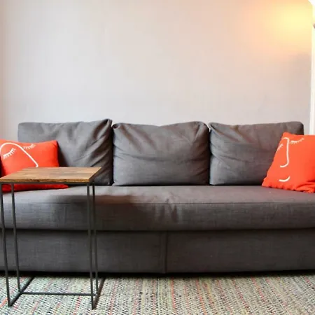1 Bedroom Off Leith Walk * Edinburgh