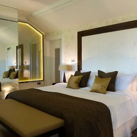 Hotel 21212 Edinburgh