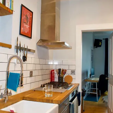 Aesthetic 1 Bedroom Flat In Heart Of City Edimburgo