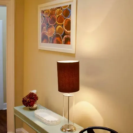 Homely 3 Bedroom Flat With Elevated Views Appartamento Edimburgo