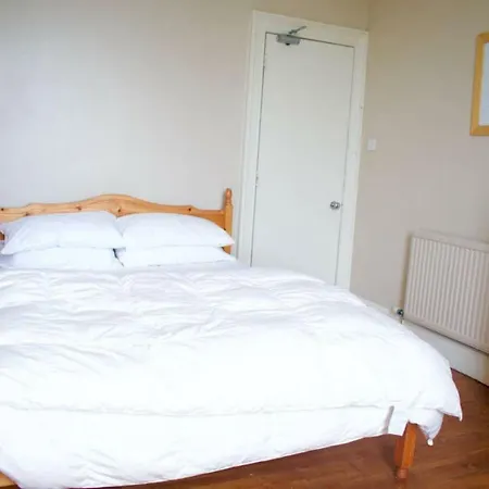 Appartamento Homely 3 Bedroom Flat With Elevated Views *