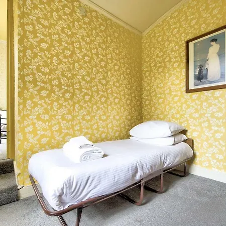 Authentic 3br By Guestready Apartment Edinburgh