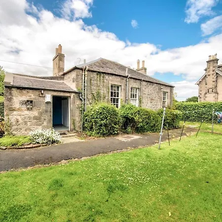 Authentic 3br By Guestready Edinburgh