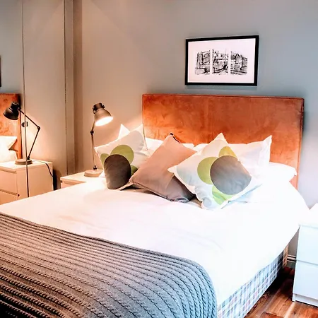 1 Bedroom House With Balcony Sleeps 2 アパート *