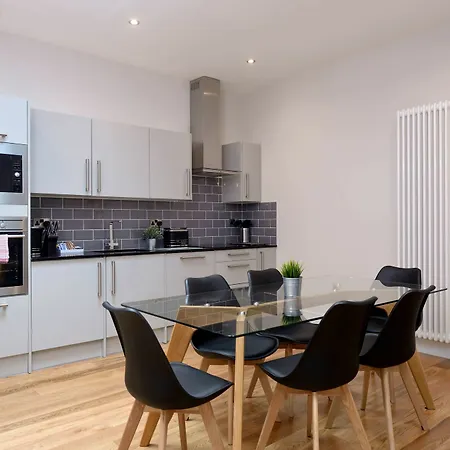 Destiny Scotland - Q-residence Edinburgh