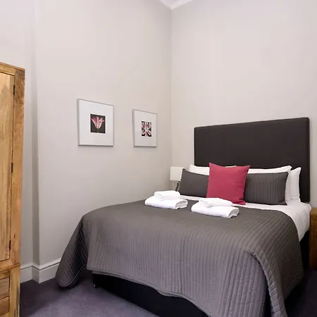 Destiny Scotland - Q-residence Daire