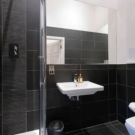 Destiny Scotland - Q-residence Edinburgh