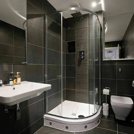 Destiny Scotland - Q-residence Apartmán *