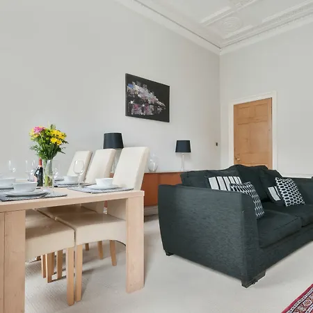 Gloucester Place Georgian إدنبرة