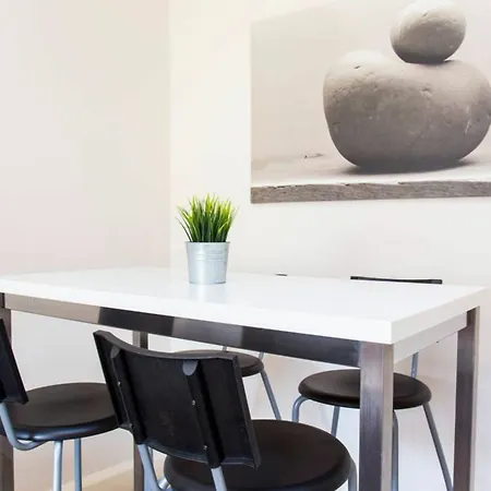 Apartamento 1 Bedroom Flat Near Haymarket *