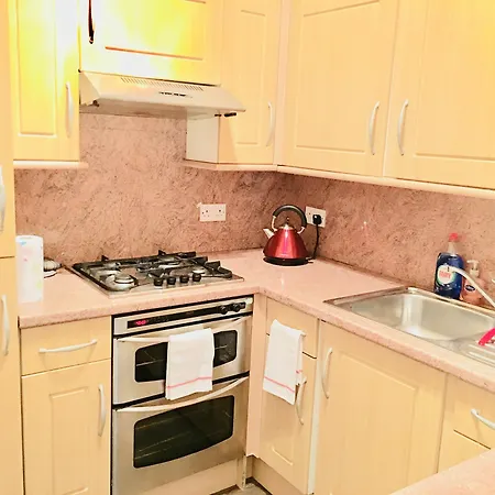 Cosy Bright Flat Centre Апартаменты *