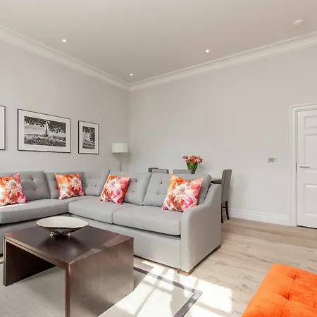 Apartmán Destiny Scotland - Chisholm Hunter