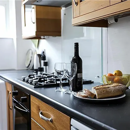 Апартаменты Diamond - The Bughtlin Creek House Эдинбург