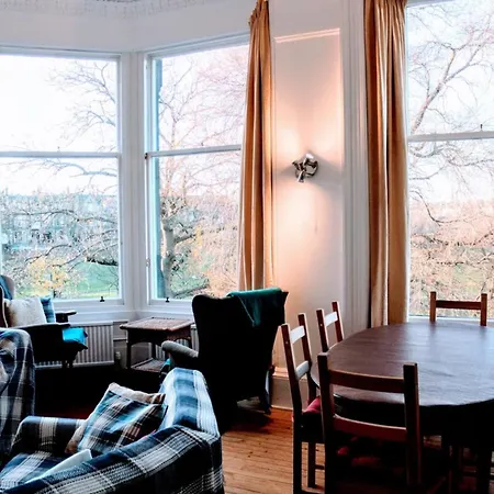 Traditional Oer The Meadows