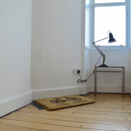 Sanctuary In The Scottish Capital, Sleeps 3 Guests