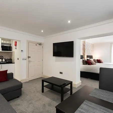 皇家王子套房公寓 *