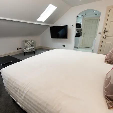 皇家王子套房公寓 *