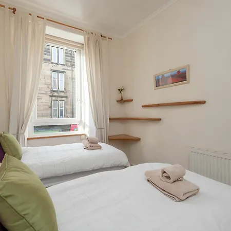 Rossie Heights * Edinburgh