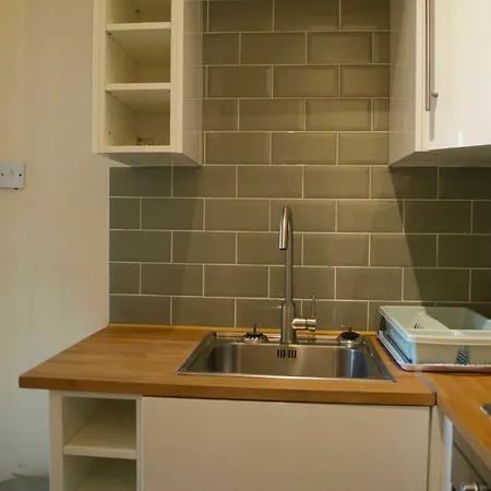 Διαμέρισμα 1 Bedroom Flat - 15 Mins From City Centre *