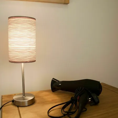 1 Bedroom Flat - 15 Mins From City Centre * Εδιμβούργο