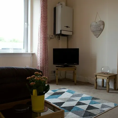 Apartment 1 Bedroom Flat 15 Minutes From Centre Edinburgh