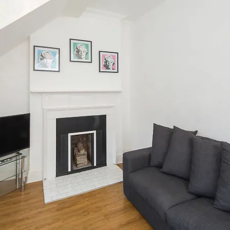 Castle Ξενοδοχείο με διαμερίσματα Εδιμβούργο