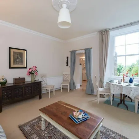 1 Bedroom In New Town Edimburgo