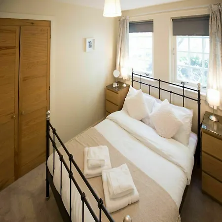 2 Bedroom Meadows Flat Sleeps 4 Appartement Édimbourg