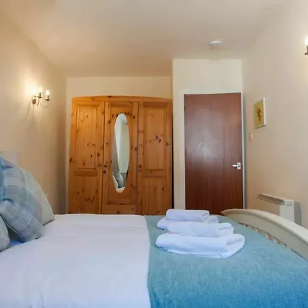Cosy 2 Bedroom In Heart Of The * Edinburg