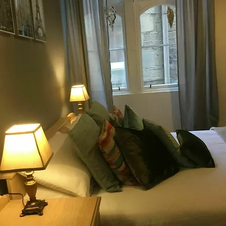 Old Town Apartment