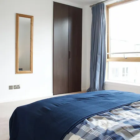 Apartment Penthouse In Edinburgh's Centre Edinburgh