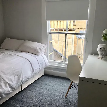 6br Center Of Old Town By Guestready *