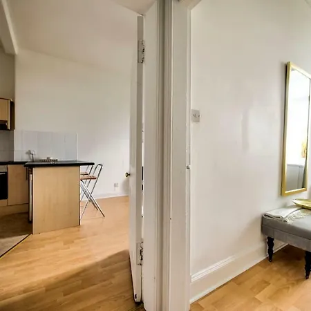 1br Flat In By Guestready Apartment *