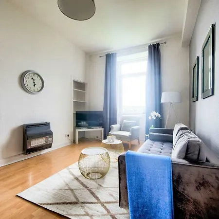 1br Flat In By Guestready Apartment