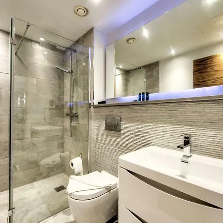 Modern 3br Flat In By Guestready * Edinburgh