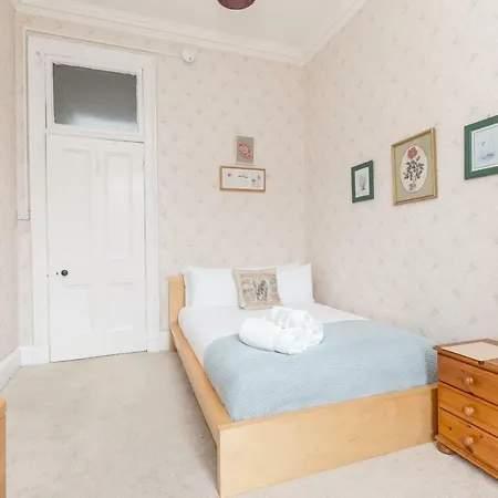 Stylish 3bedrm City Centre * Edimburgo
