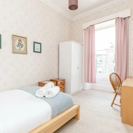 Appartamento Stylish 3bedrm City Centre Edimburgo