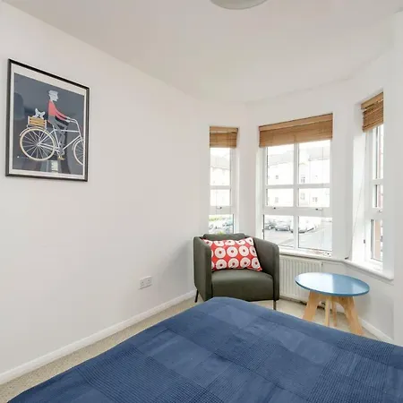 Great Location! Heart Of New Town 2-bedrm Apt Apartament *