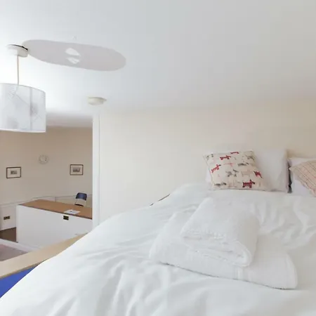 Unique Studio With Roof Terrace Διαμέρισμα
