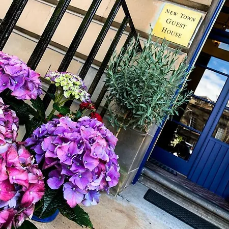 بيت ضيافة New Town (adults Only)