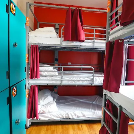 St Christopher's - Original Hostel